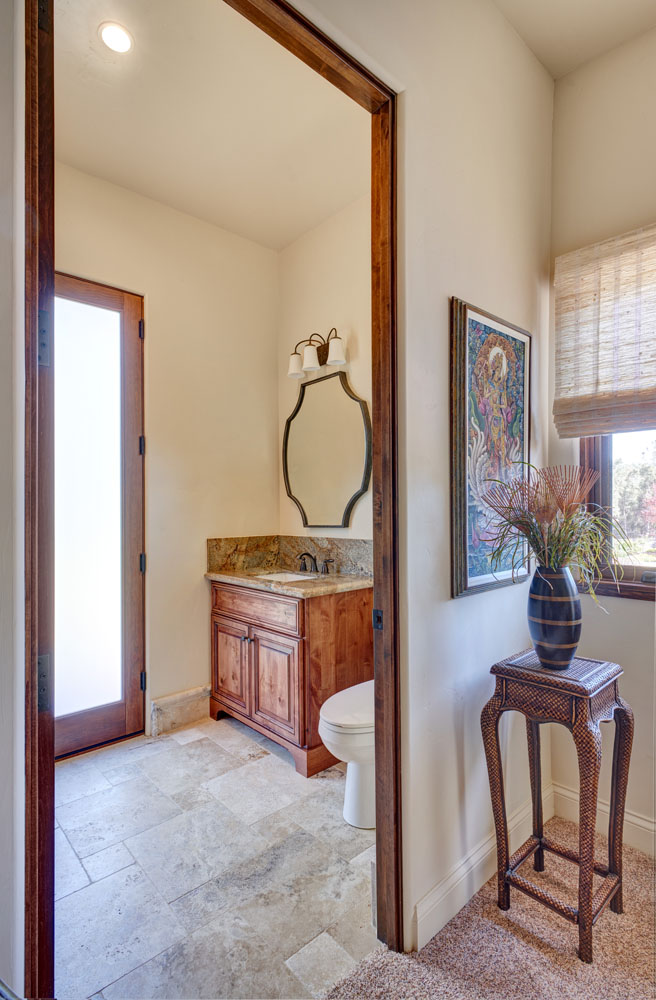 BATHROOM1 Martin Grass Valley