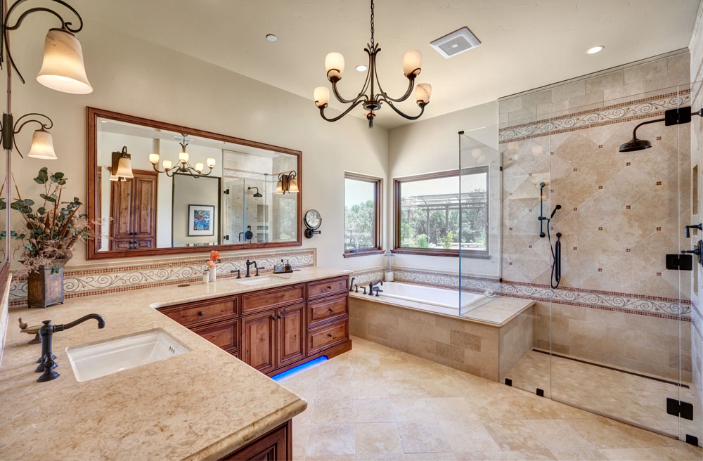 BATHROOM3 Martin Grass Valley 1